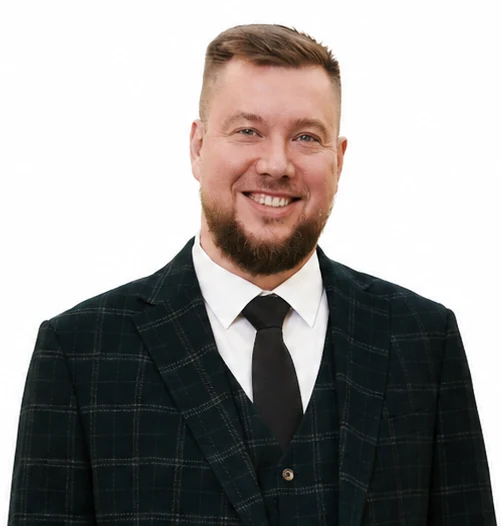 Александр Афанасьев — Портрет крупным планом